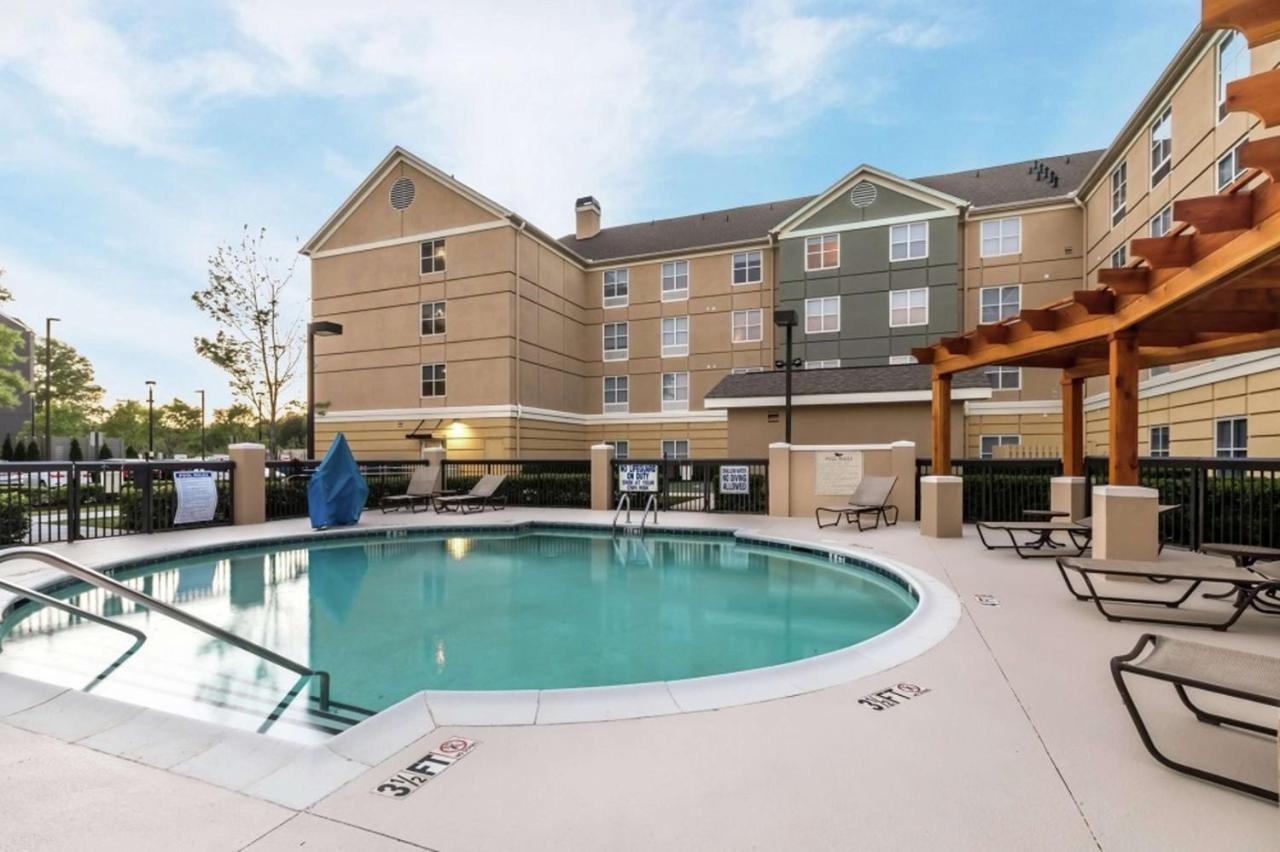 Homewood Suites By Hilton At Carolina Point - Greenville Exterior foto
